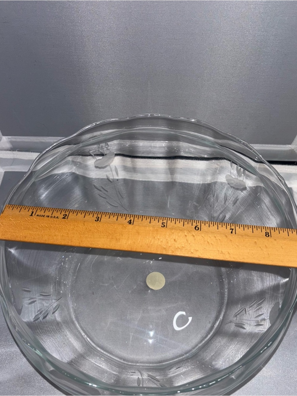 VTG Princess House Crystal 9" Salad Bowl Heritage Etched With Beveled Scalloped - Picture 9 of 9